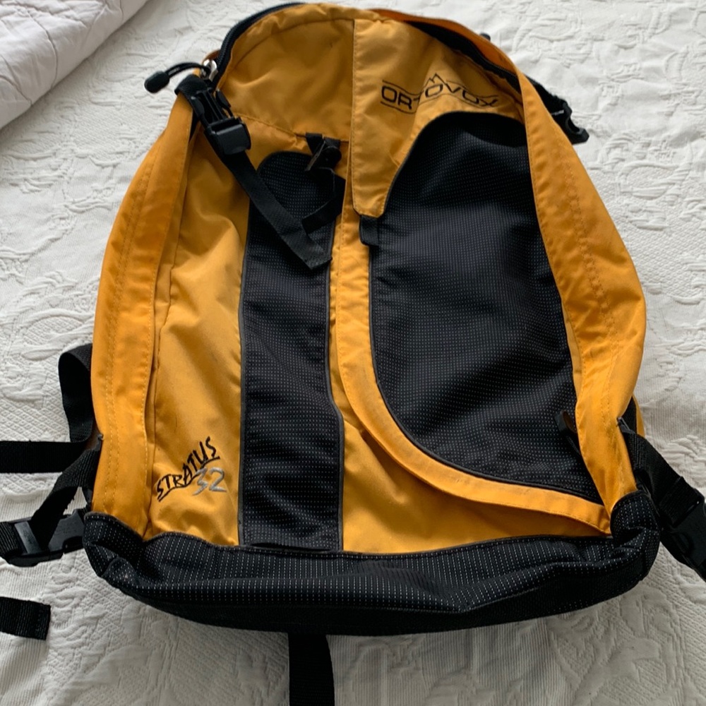 Ortovox Stratus 32L ski pack